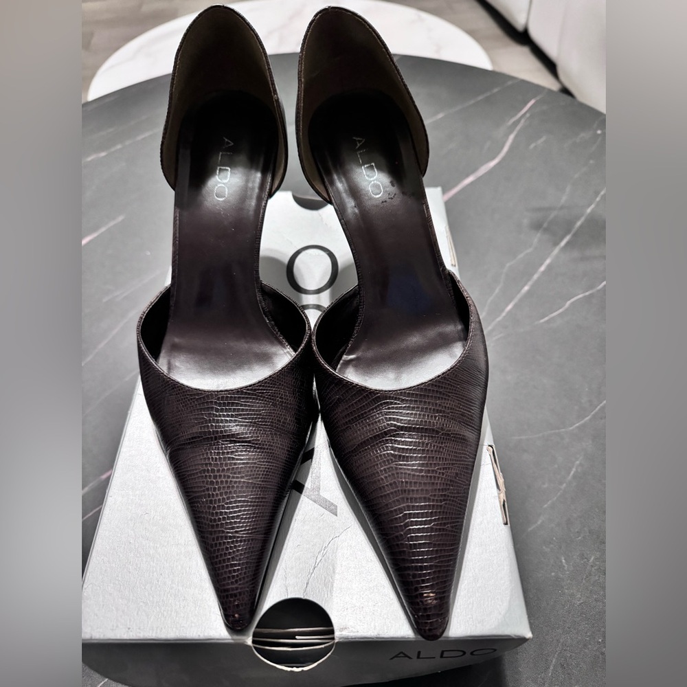 ALDO Brown pointy high heels 9.5